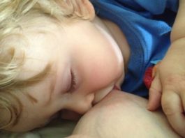 Triumphant Tuesday – Cosleeping to aid breastfeeding