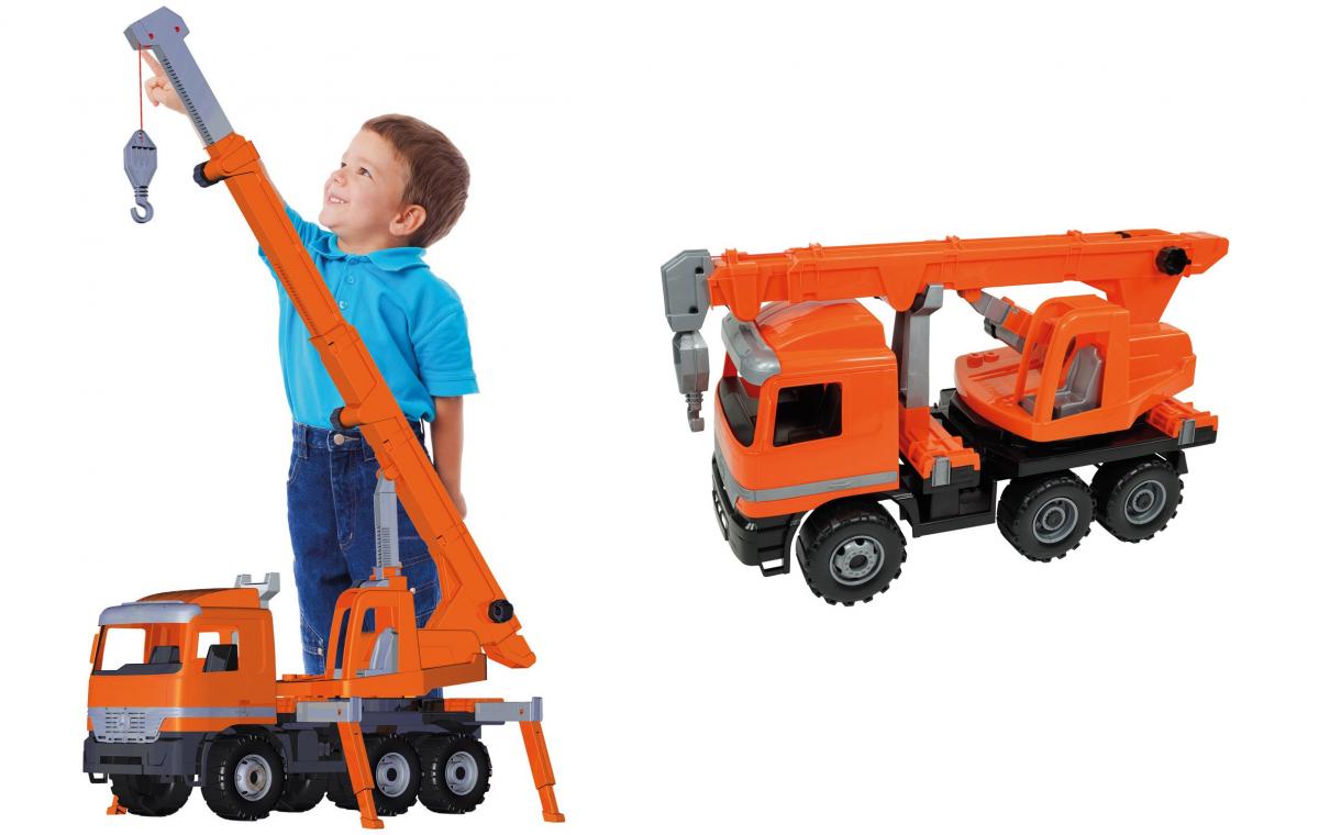 toy crane truck